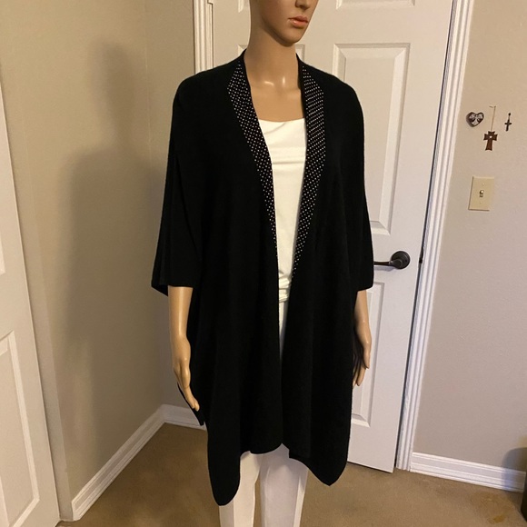 NWT Cashmere Shawl/Cape/Wrap - Picture 10 of 13